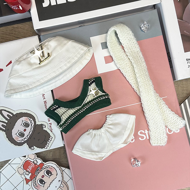 Labubu Winter White – Urban Chic Look - Image 2